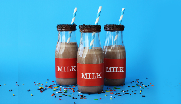Create Cute Milk Jars by 505-design.com